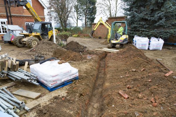 Drainage Ditch Digging in Cape Girardeau